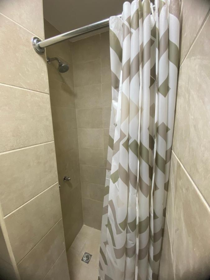 グアヤキルWhite Houseアパートメント エクステリア 写真